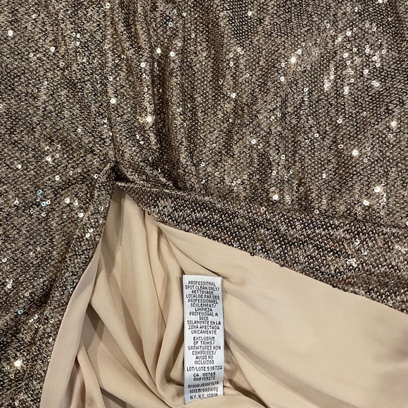 JS Collections long gold sequin gown evening dress size 10 - Picture 4 of 13